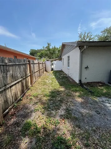 1912 W Clinton Street Tampa FL 33604