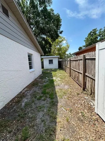 1912 W Clinton Street Tampa FL 33604