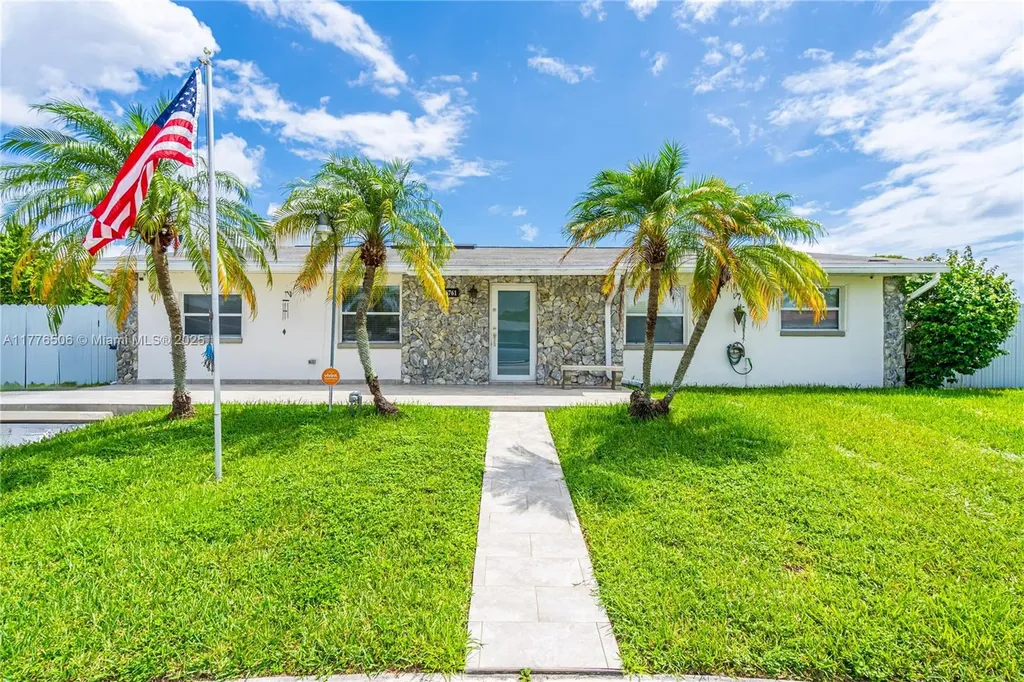26761 SW 124th Avenue Homestead FL 33032