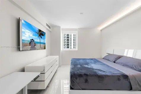 4775 Collins Avenue Miami Beach FL 33140