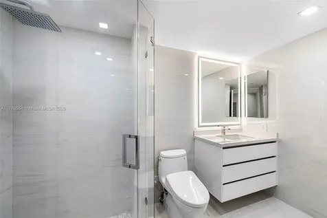 4775 Collins Avenue Miami Beach FL 33140