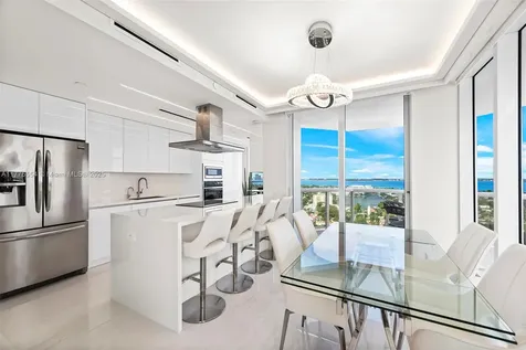 4775 Collins Avenue Miami Beach FL 33140
