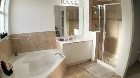 8388 NW 114th Path Doral FL 33178