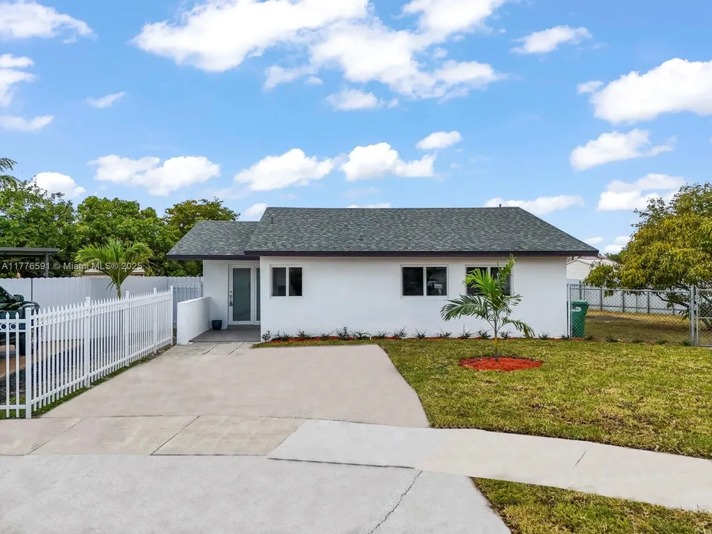 20860 NW 28th Avenue Miami Gardens FL 33056