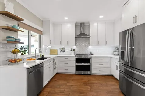20421 NW 4th Street Pembroke Pines FL 33029