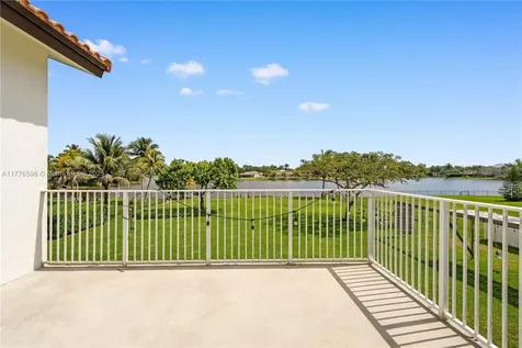 20421 NW 4th Street Pembroke Pines FL 33029