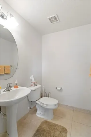 5951 London Lane Tamarac FL 33321