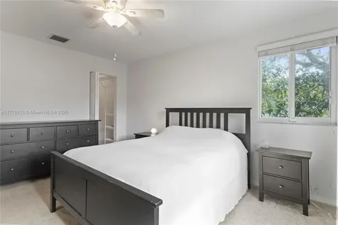 5951 London Lane Tamarac FL 33321