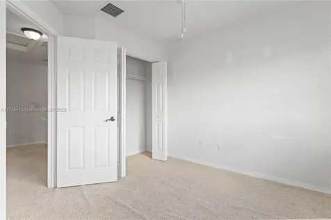 5951 London Lane Tamarac FL 33321