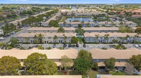 5951 London Lane Tamarac FL 33321