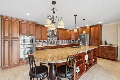 2200 NW 66th Avenue Margate FL 33063