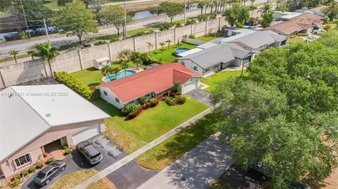 8963 SW 49th Street Cooper City FL 33328