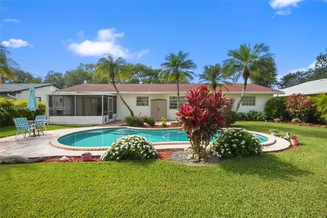 8963 SW 49th Street Cooper City FL 33328