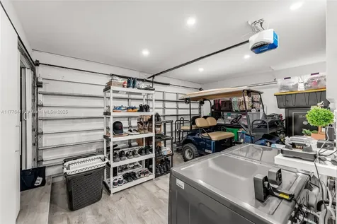 17921 NW 85th Avenue Hialeah FL 33015