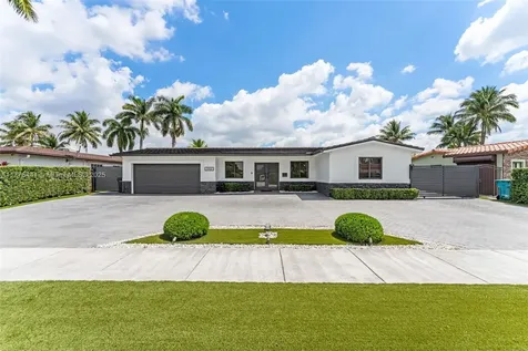 17921 NW 85th Avenue Hialeah FL 33015