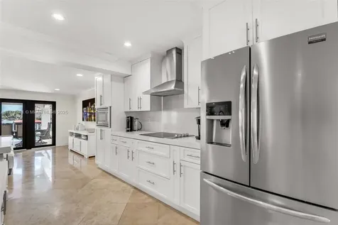 17921 NW 85th Avenue Hialeah FL 33015