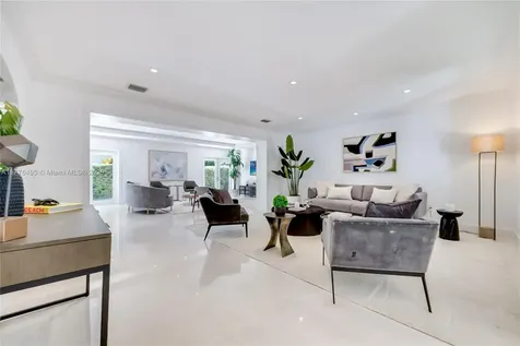 6925 Tordera Street Coral Gables FL 33146