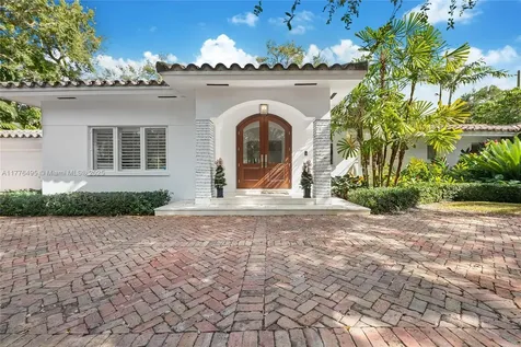 6925 Tordera Street Coral Gables FL 33146