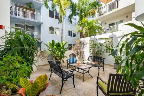 1040 10th Street Miami Beach FL 33139