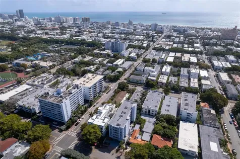 1040 10th Street Miami Beach FL 33139