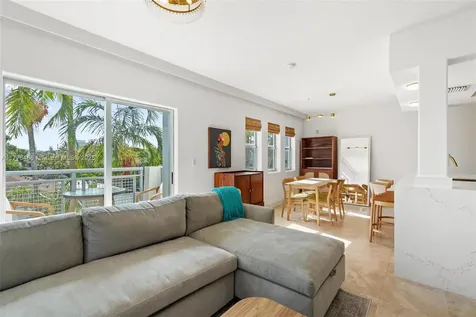 1040 10th Street Miami Beach FL 33139