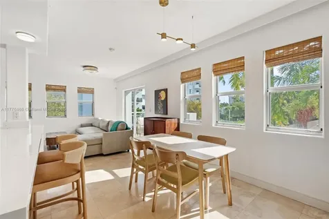 1040 10th Street Miami Beach FL 33139