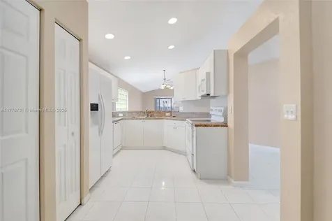 7547 Springfield Lake Drive Lake Worth FL 33467