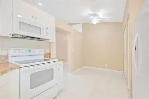 7547 Springfield Lake Drive Lake Worth FL 33467