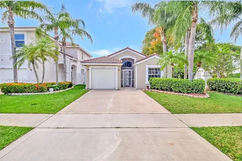 7547 Springfield Lake Drive Lake Worth FL 33467