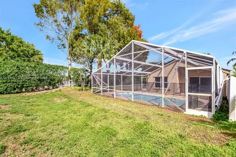 7547 Springfield Lake Drive Lake Worth FL 33467