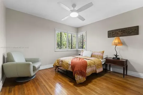 8800 N Bayshore Drive Miami FL 33138