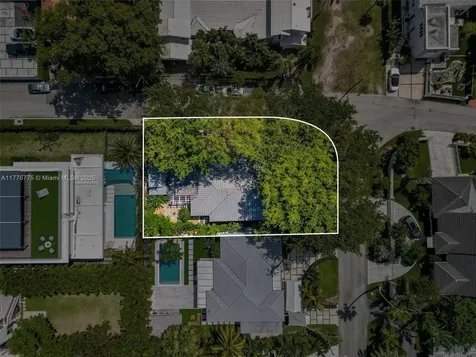 8800 N Bayshore Drive Miami FL 33138