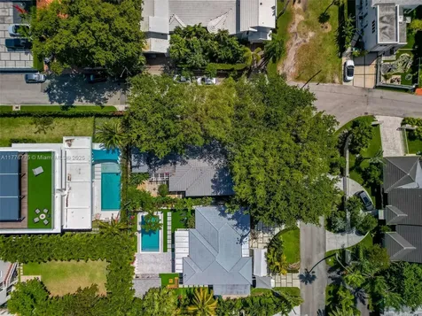 8800 N Bayshore Drive Miami FL 33138
