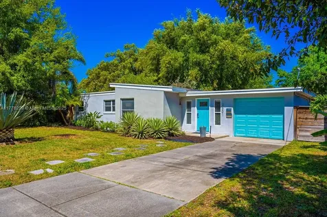 2501 Weber Orlando FL 32803