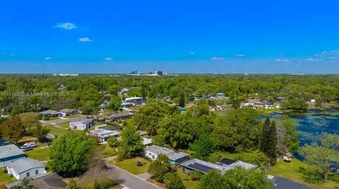 2501 Weber Orlando FL 32803