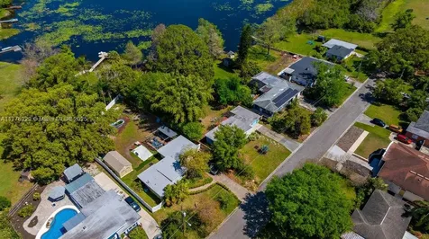 2501 Weber Orlando FL 32803