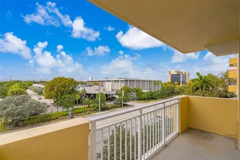 215 SW 42nd Avenue Miami FL 33134