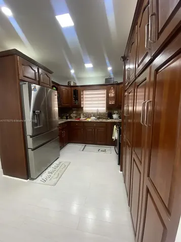 291 Circle Drive Hialeah FL 33010