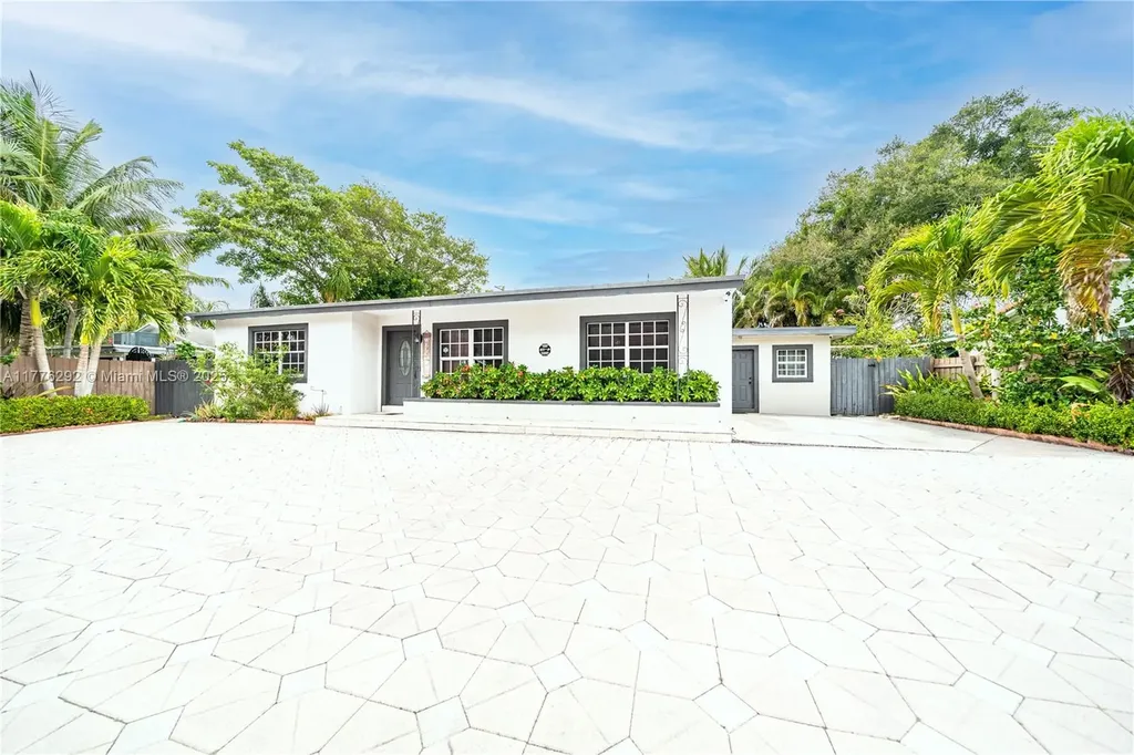 1330 Ontario Drive Lake Worth FL 33461