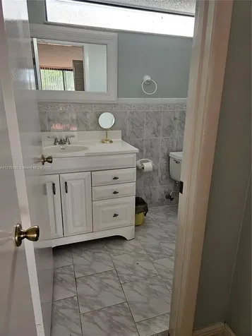 13186 SW 10th Lane Miami FL 33184