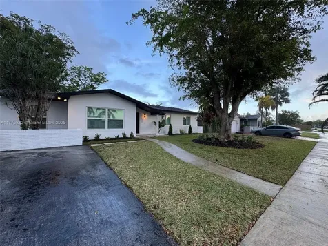 11571 SW 121st Avenue Miami FL 33186