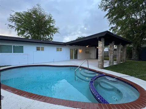 11571 SW 121st Avenue Miami FL 33186