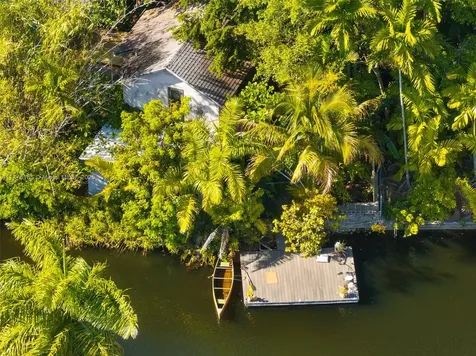 376 NE 85th Street El Portal FL 33138