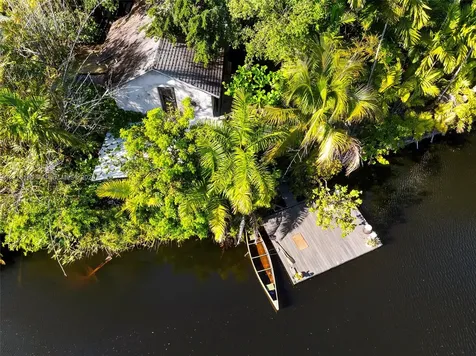 376 NE 85th Street El Portal FL 33138