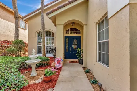 8325 NW 57th Drive Coral Springs FL 33067
