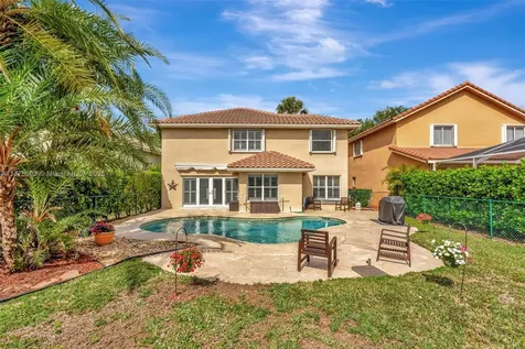 8325 NW 57th Drive Coral Springs FL 33067