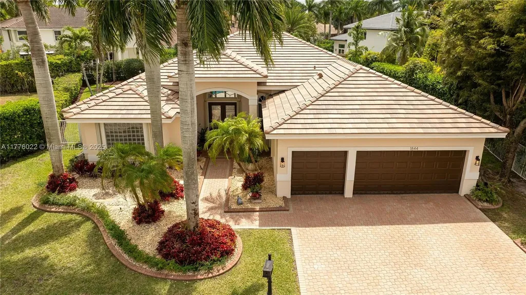 1844 Lighthouse Court Weston FL 33327