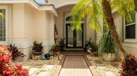 1844 Lighthouse Court Weston FL 33327
