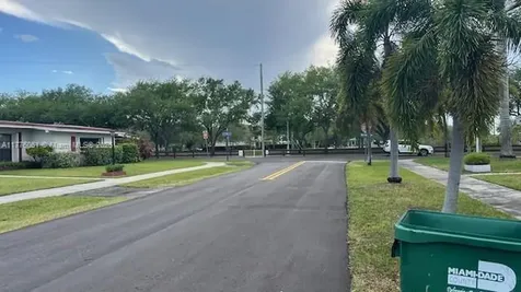 9380 SW 179th Terrace Palmetto Bay FL 33157