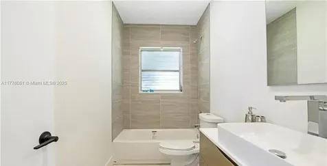 9380 SW 179th Terrace Palmetto Bay FL 33157
